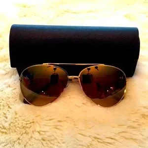 BCBGMaxAzria | Accessories | Bcbg Max Azria Classic Gold 